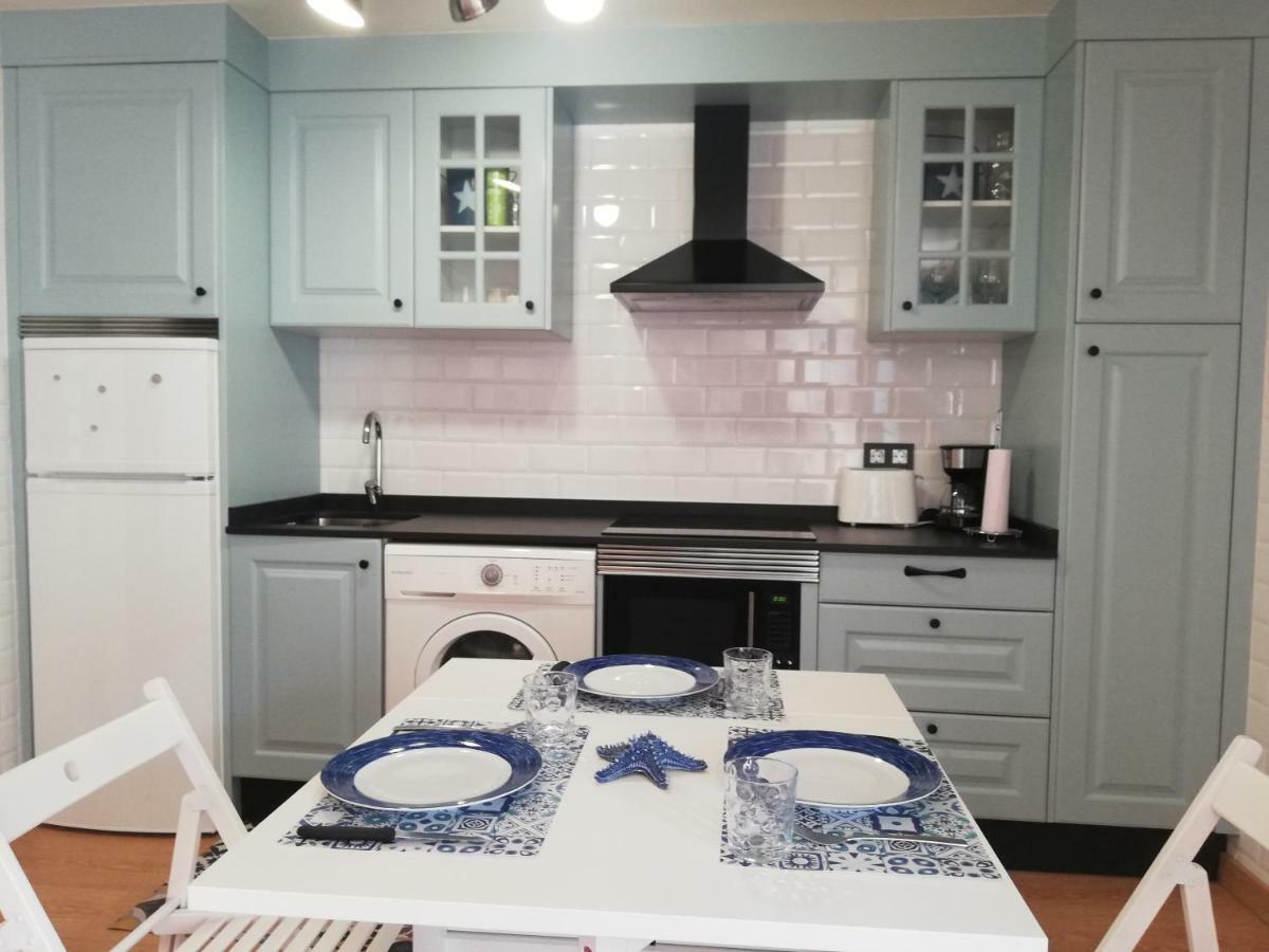 Apartamento La Muralla De リャネス エクステリア 写真