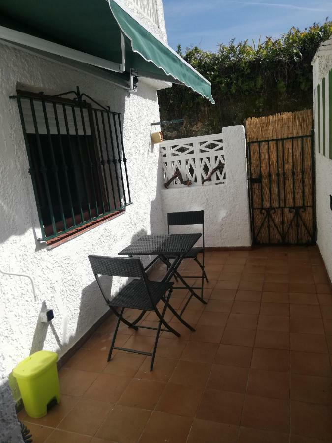 Apartamento La Muralla De リャネス エクステリア 写真