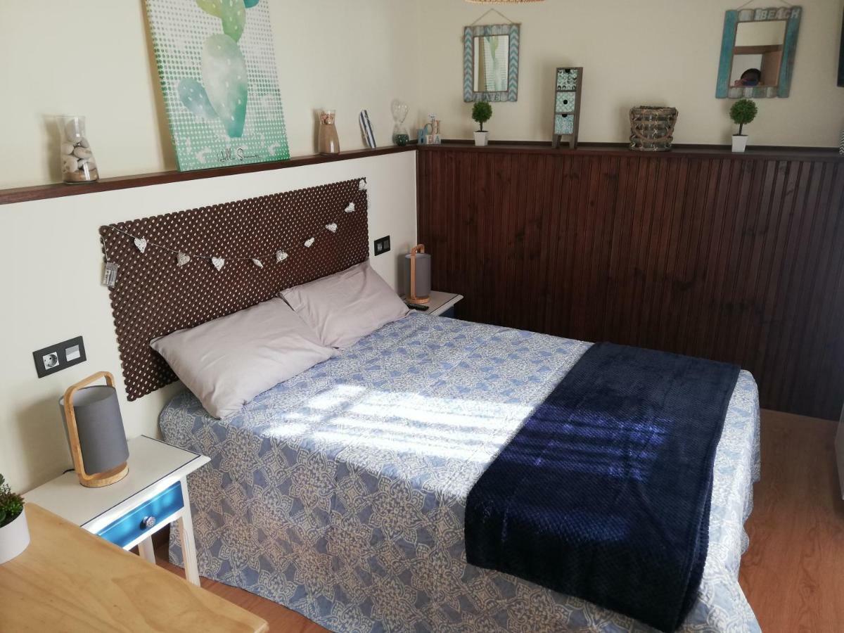 Apartamento La Muralla De リャネス エクステリア 写真